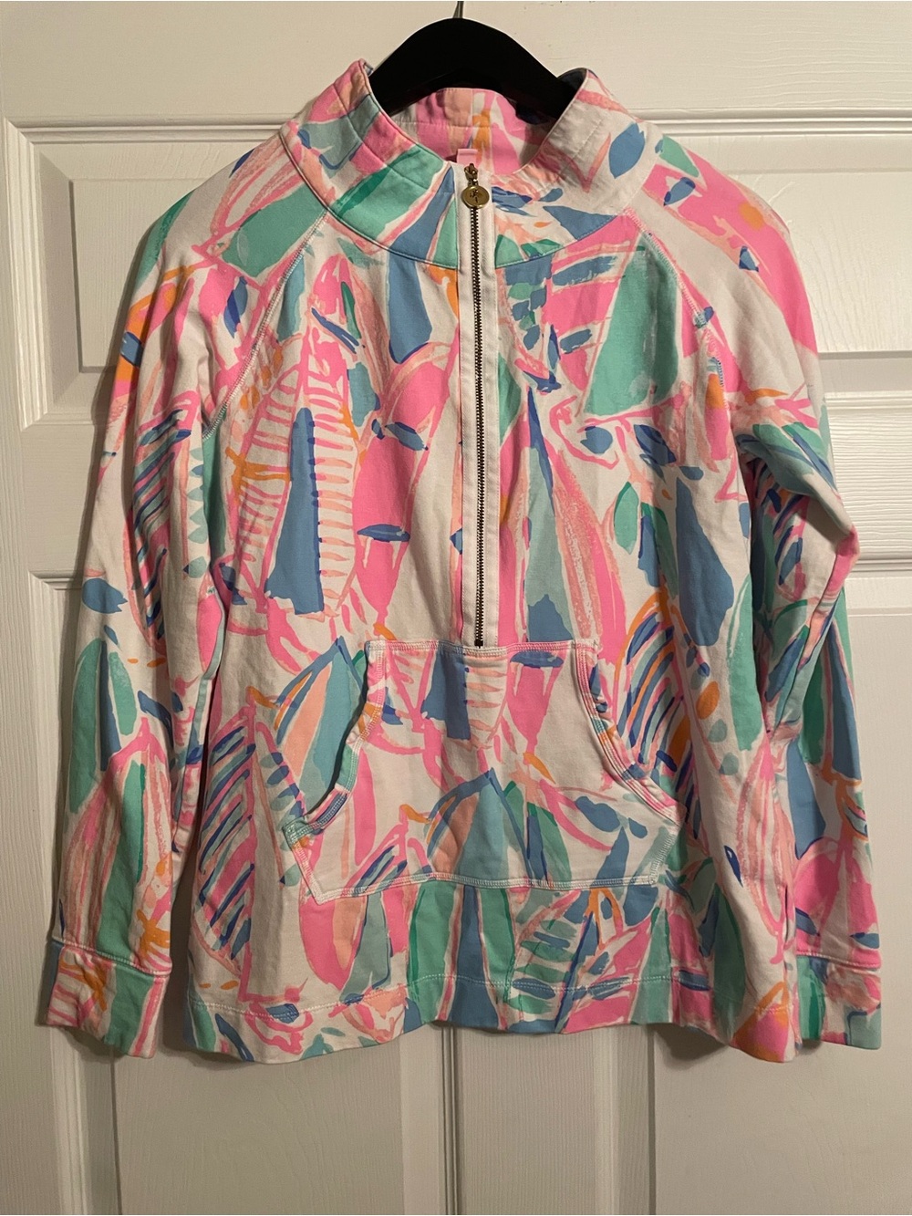 Lilly Pulitzer 1/2 Zip Popover White Pink and Blue Tropical Print Size S